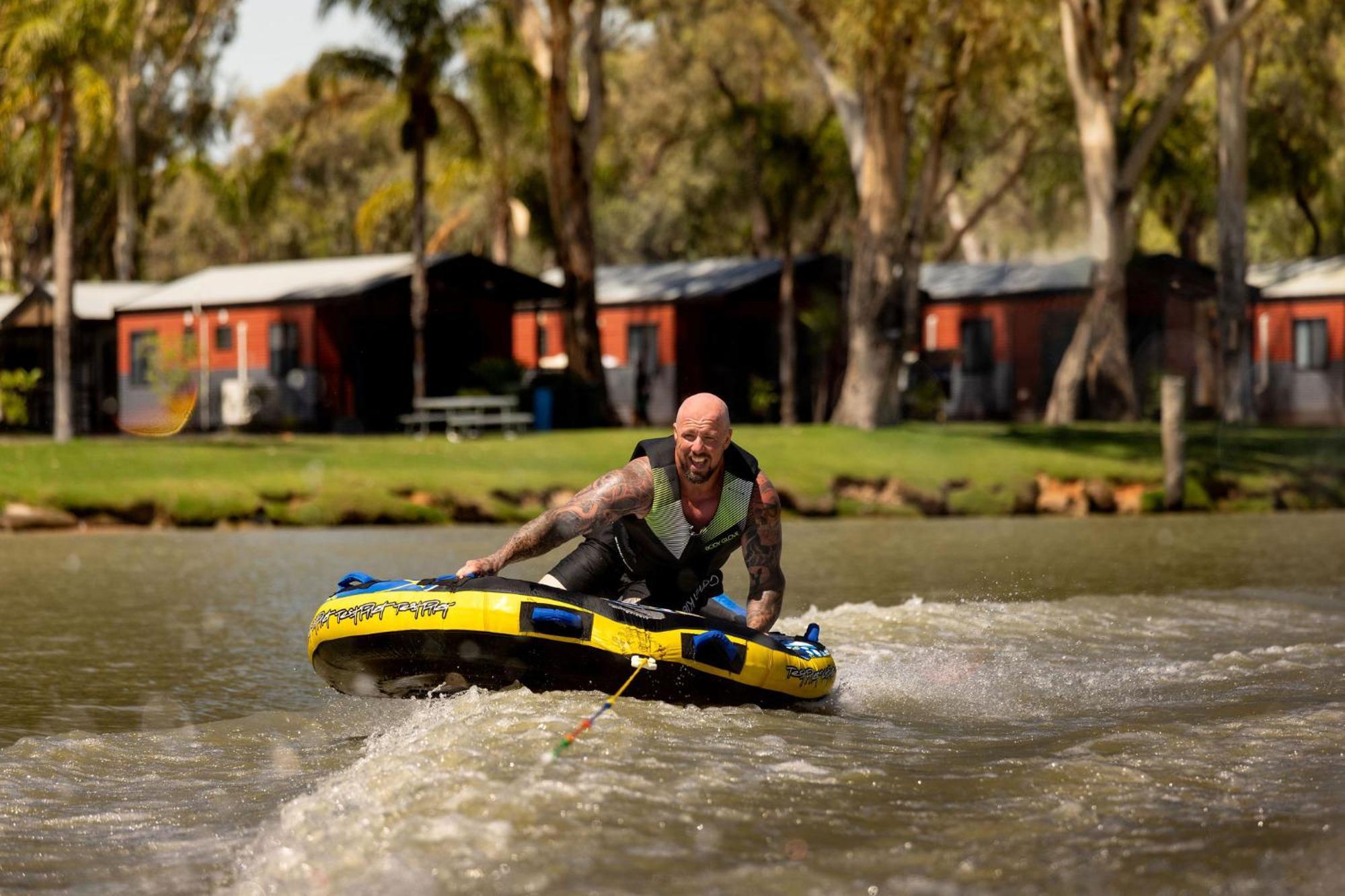 Big4 Renmark Riverfront Holiday Park Exterior foto